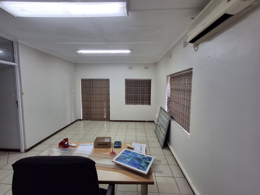 To Let Commercial Property for Rent in Meisies Halt Eastern Cape